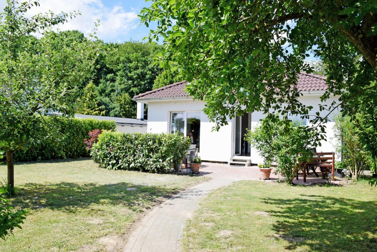 Ferienhaus Falkenhagen mit Garten - Housity
