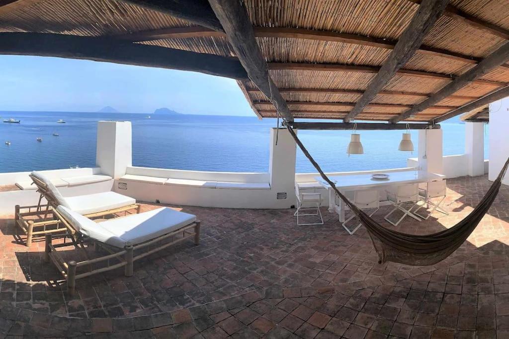 Villa A Madonnuzza - casa sul mare, splendide terrazze panoramiche - Housity