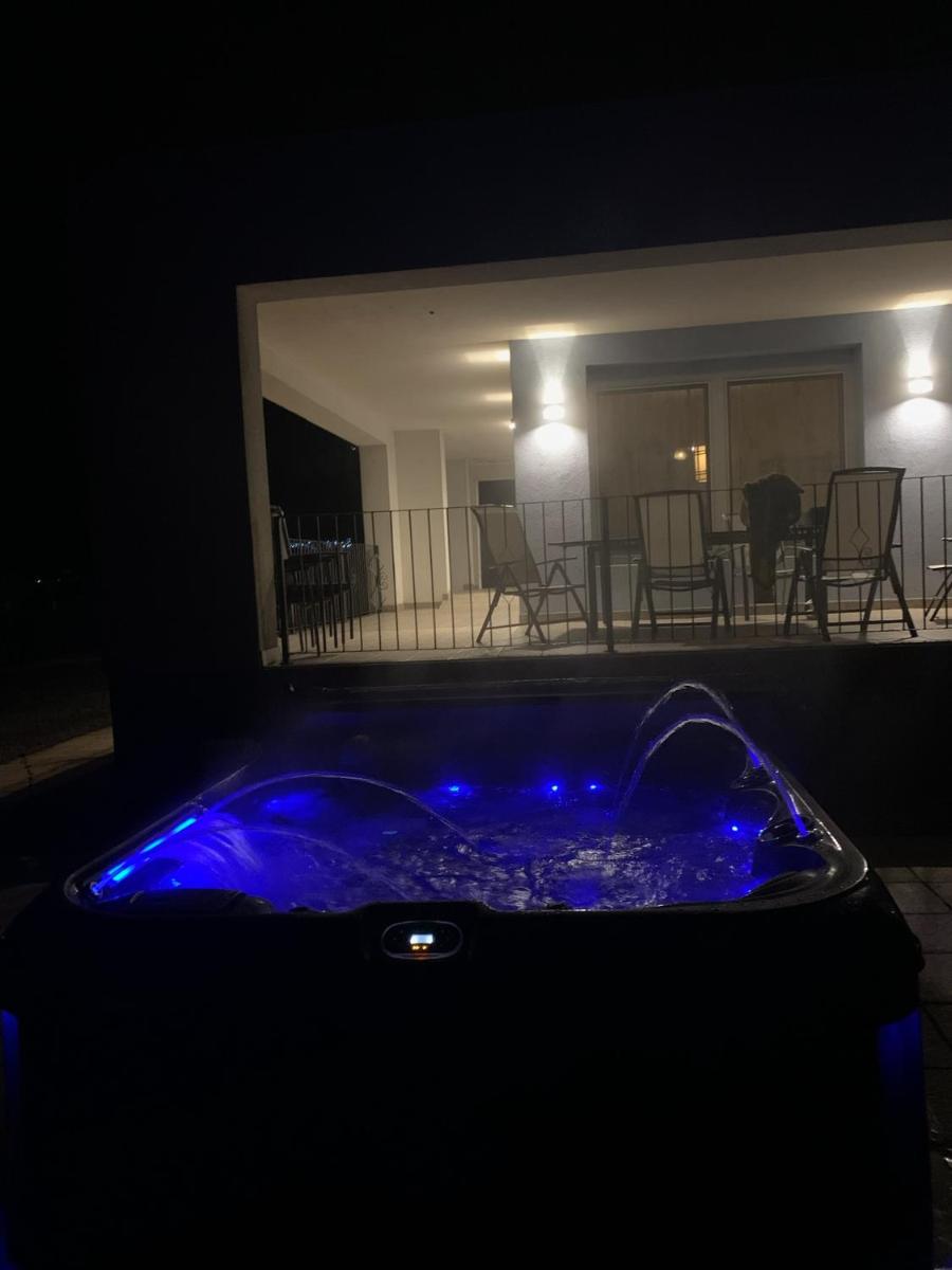 Balatonview - villa Myriam - Housity