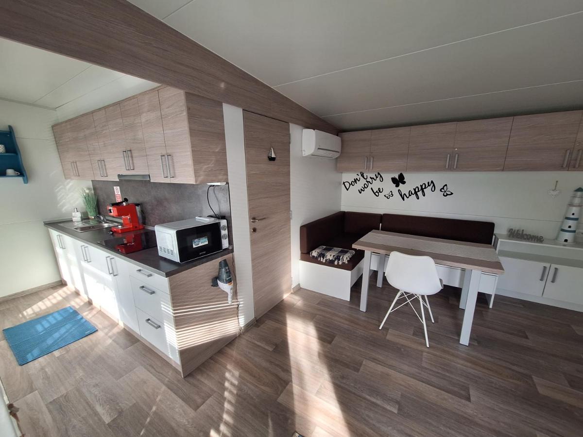 Happy House, cozy family place, free parking and wifi, in Camp Dalmatino - Housity