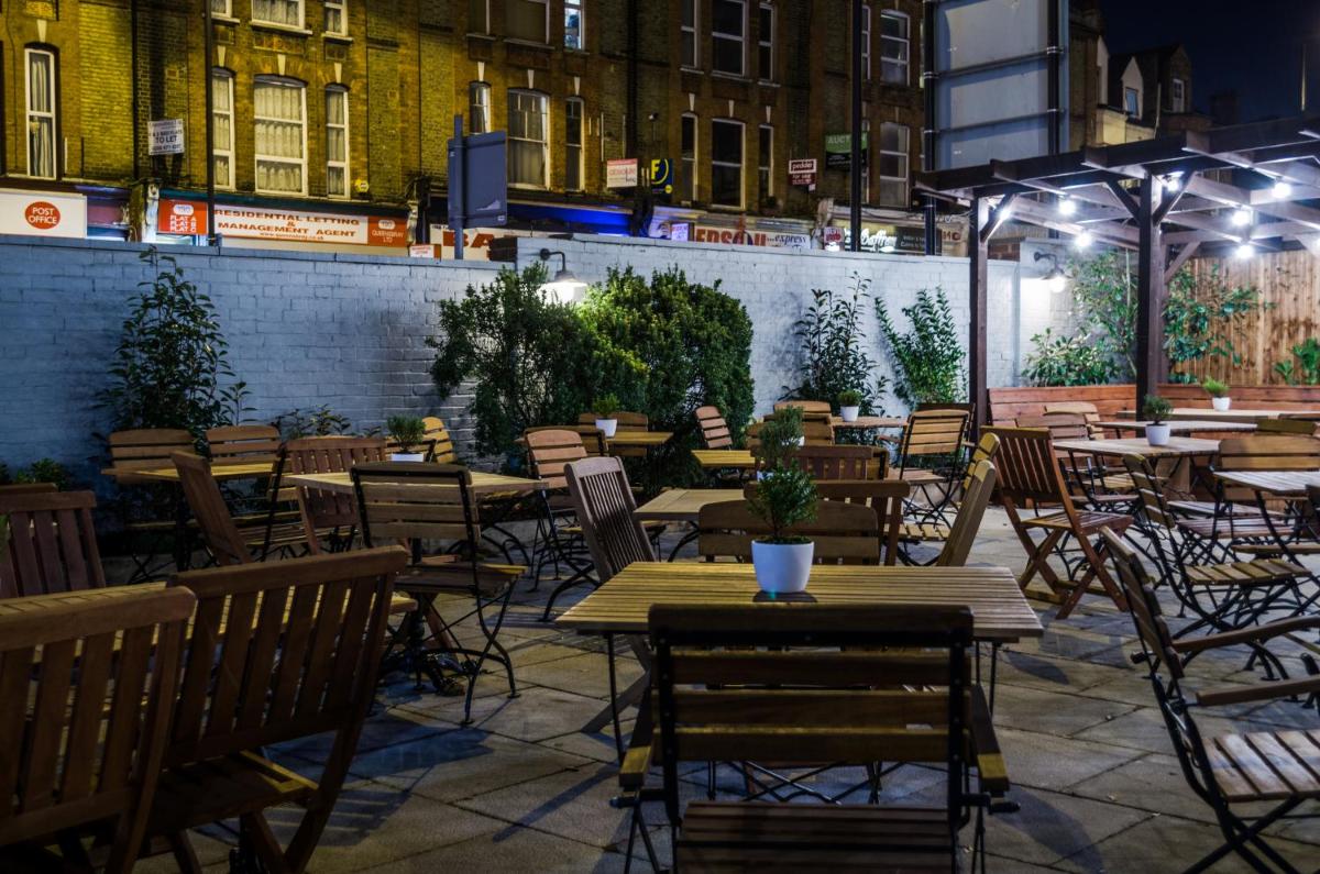 Tulse Hill Hotel - Housity