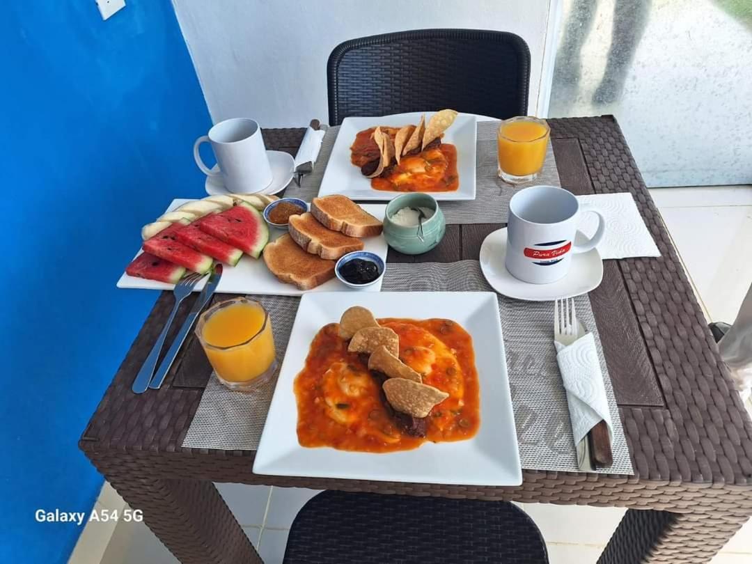 Hotel La Guarida - Housity