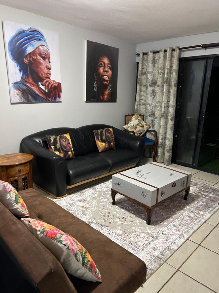 ikhay'olwandle - Housity