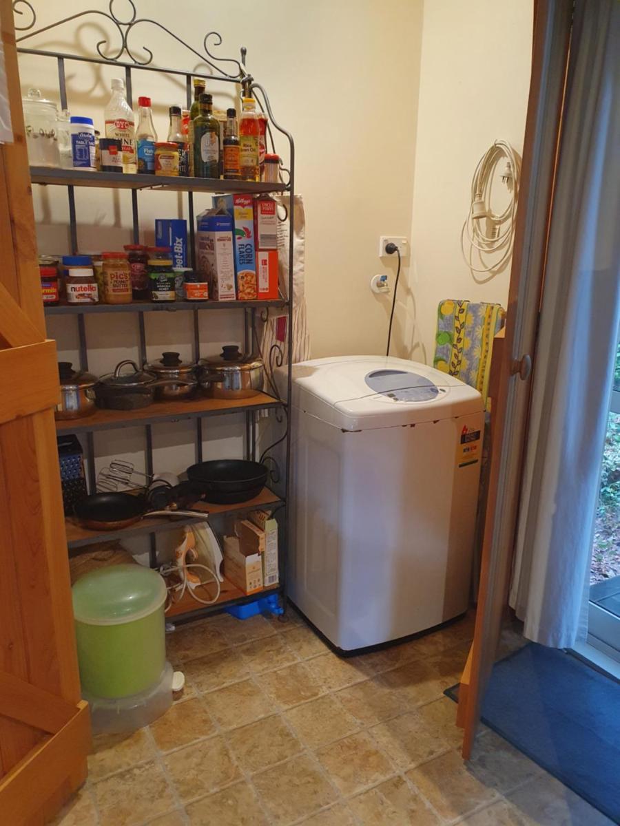 Bumblebee Cottage - Housity