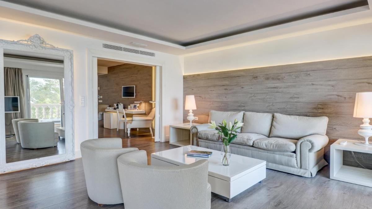 Zona de estar de Hotel Illa d'Or & Club Apts 4* Sup