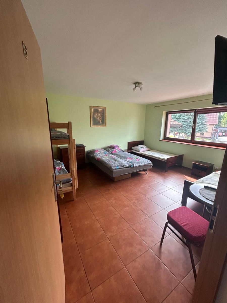 Grojecka Ostoja - Housity