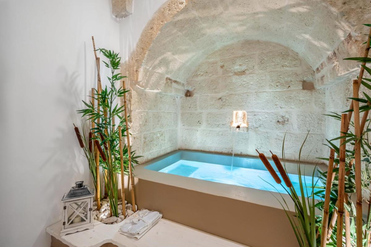 MeoLuxury Suite&Deluxe by Rentbeat - Housity