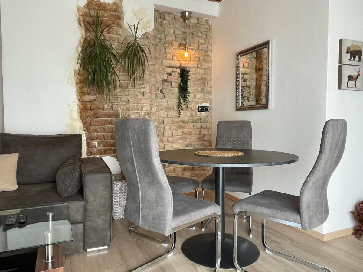 Paradiesisch Wohnen Wiesbaden - Housity