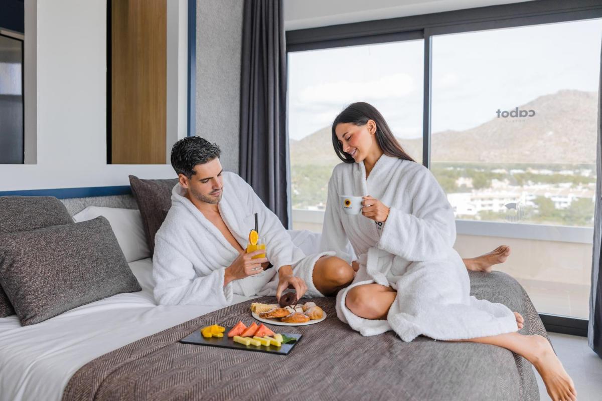 Comida en o cerca de este hotel