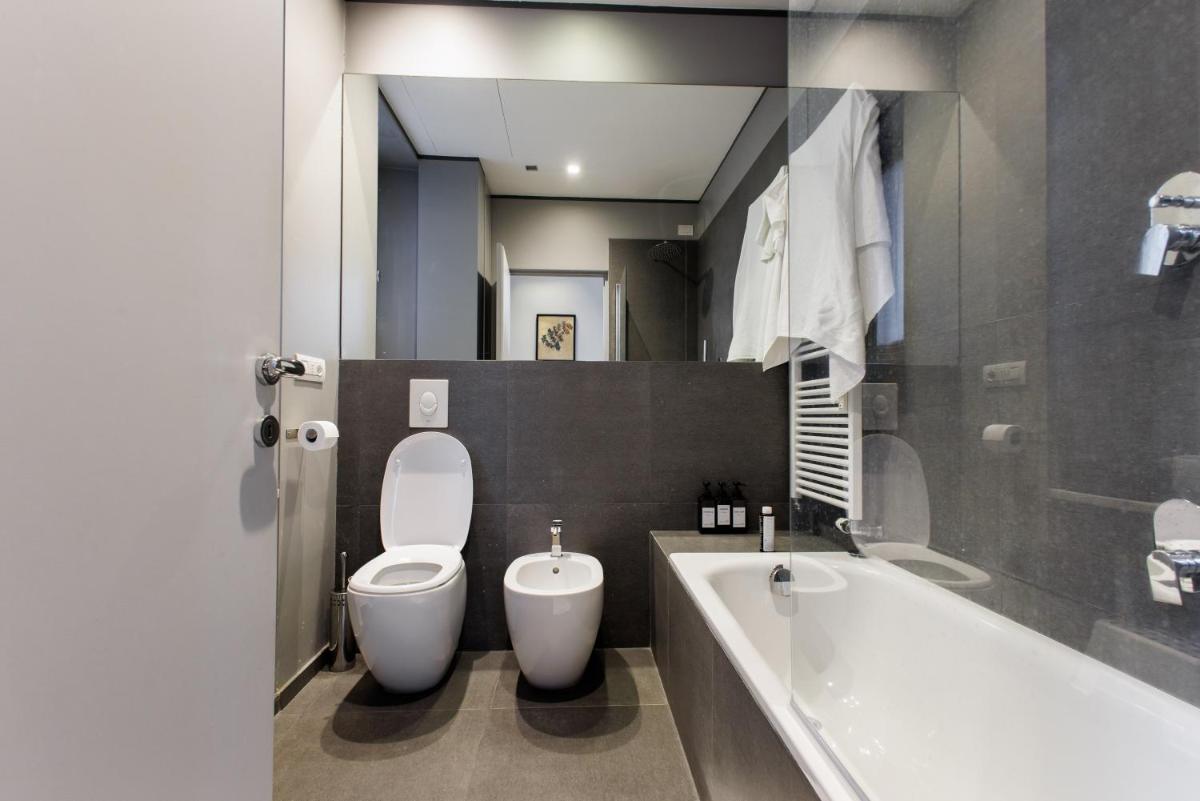 Gazzana Corner House - Housity