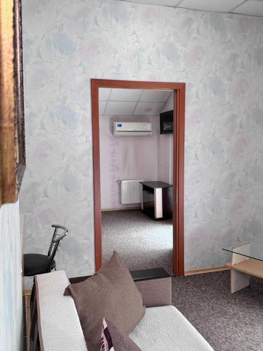 Hotel Vesta - Housity