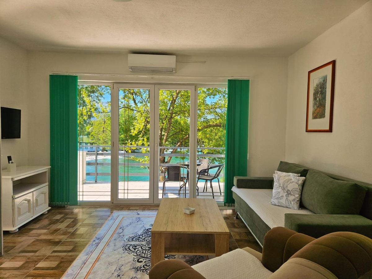 Apartment Bijela ladja - Housity