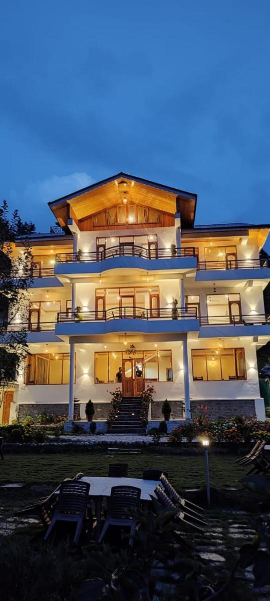 THE LANDSBY COTTAGES - Hizvo