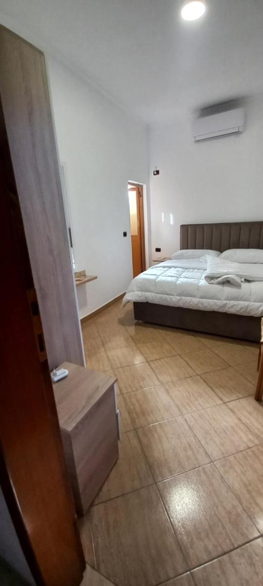 Hotel Eno - Housity