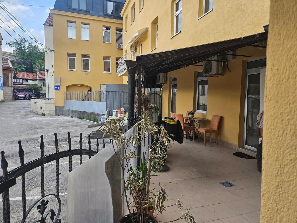 Carpe Diem Apartments - Housity