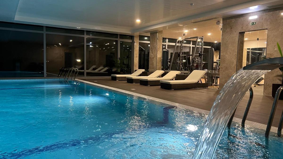 A piscina em ou perto de Hotel O Gato & Spa