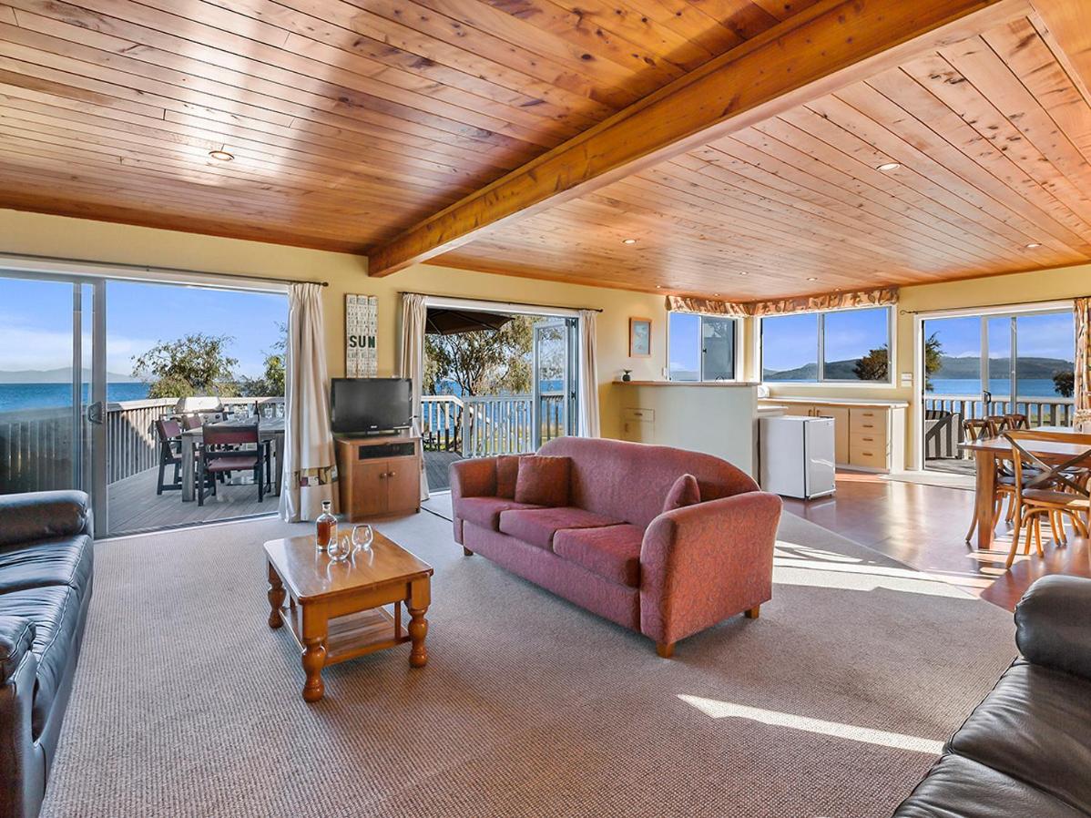 Absolute Waterfront with WiFi - Five Mile Bay Home - Housity