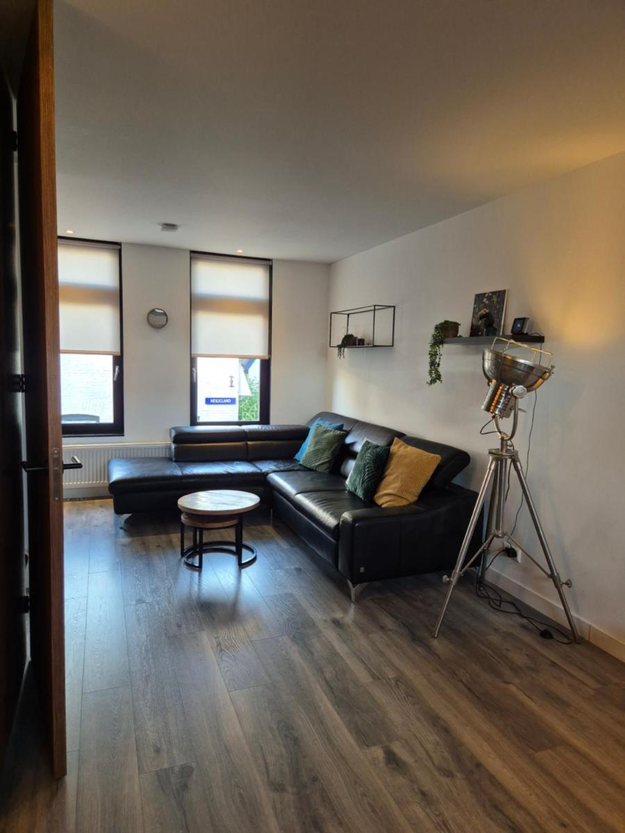 FAB city apartment - Housity