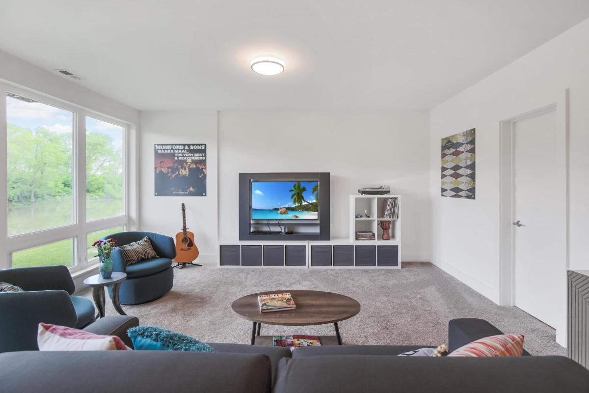Gossamer Breeze - Housity