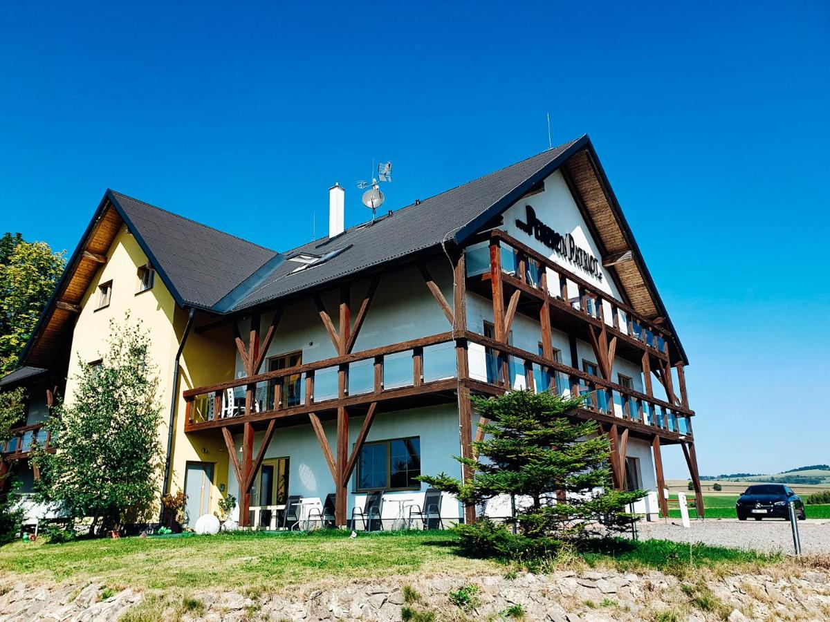 Penzion Patriot - Housity