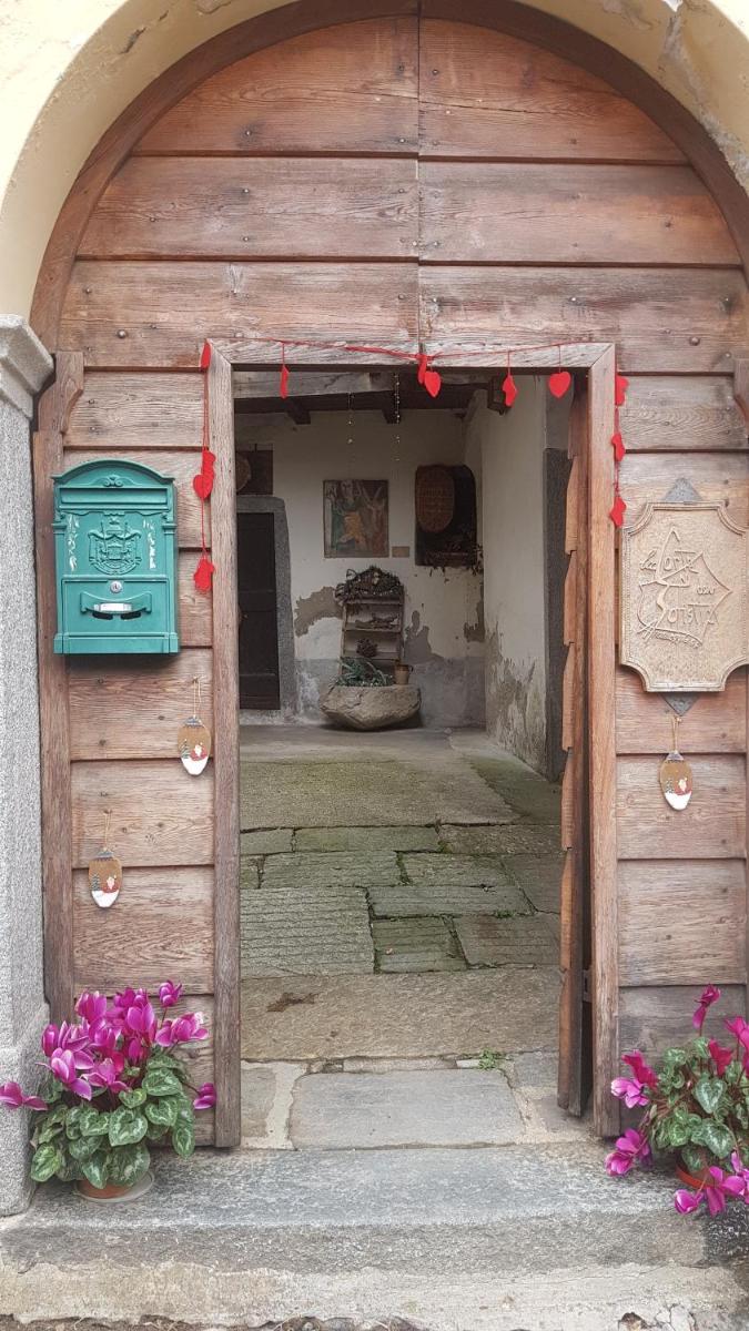 Il balcone fiorito - Housity