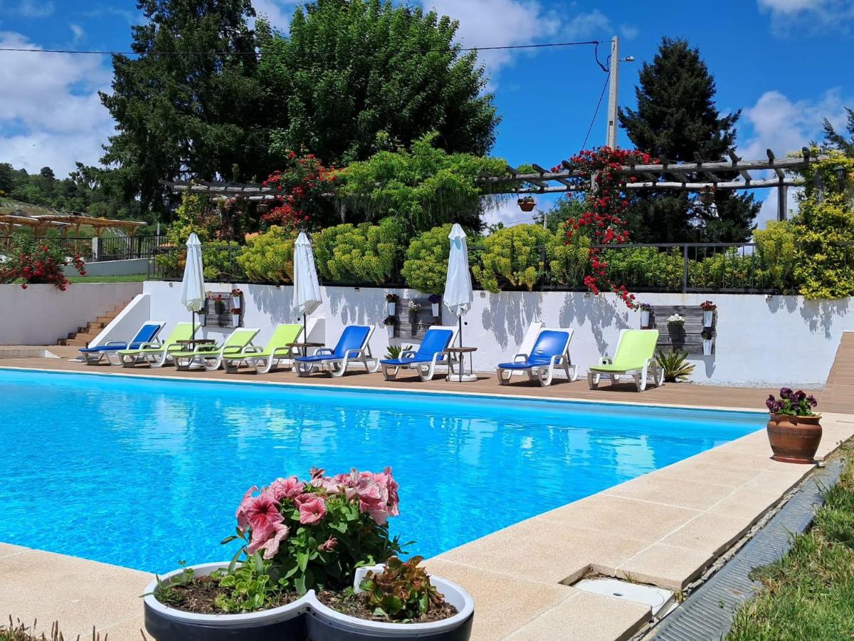 Alqueiturismo - Casas de Campo - Housity