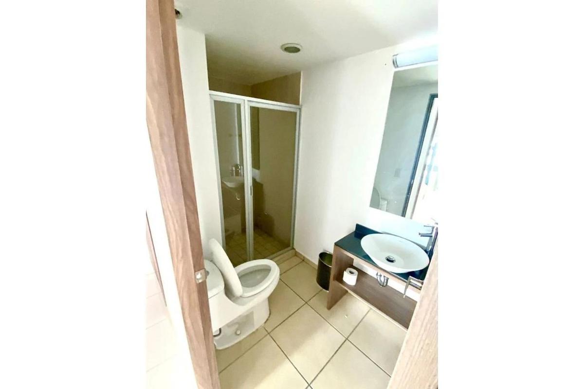 2 Recámaras, Hasta 7 Pax Con Alberca Y Gym - Housity