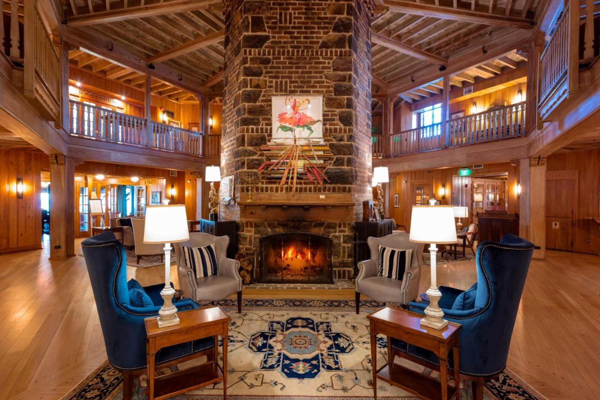 Grand Hotel Golf Resort & Spa, Autograph Collection - Housity