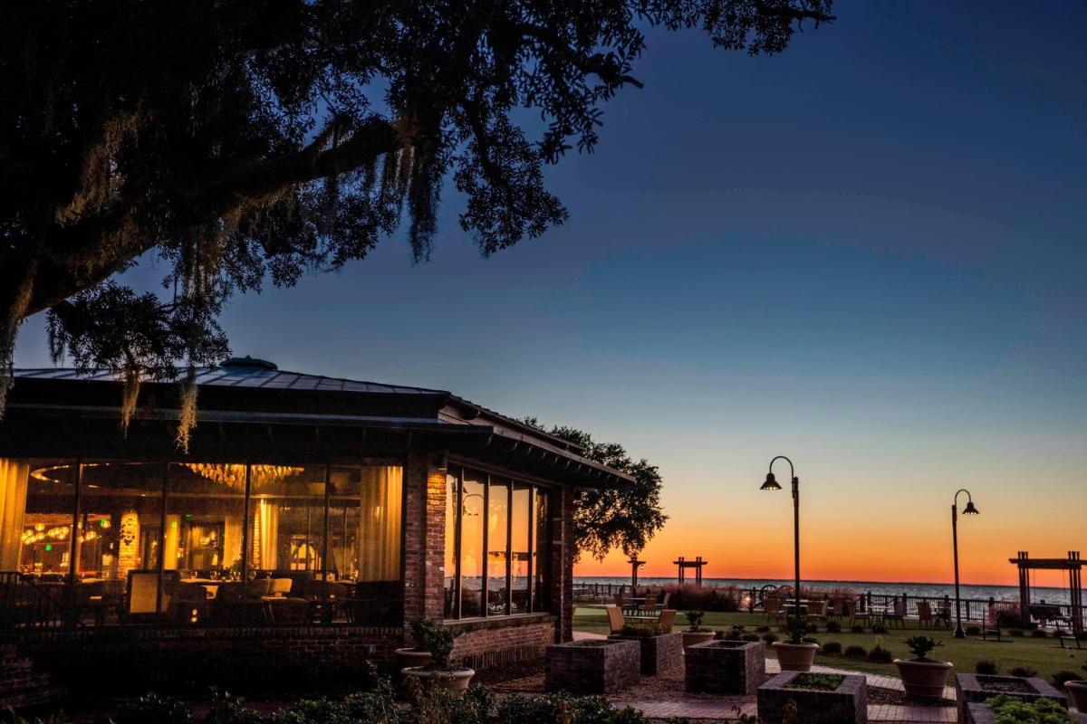 Grand Hotel Golf Resort & Spa, Autograph Collection - Housity