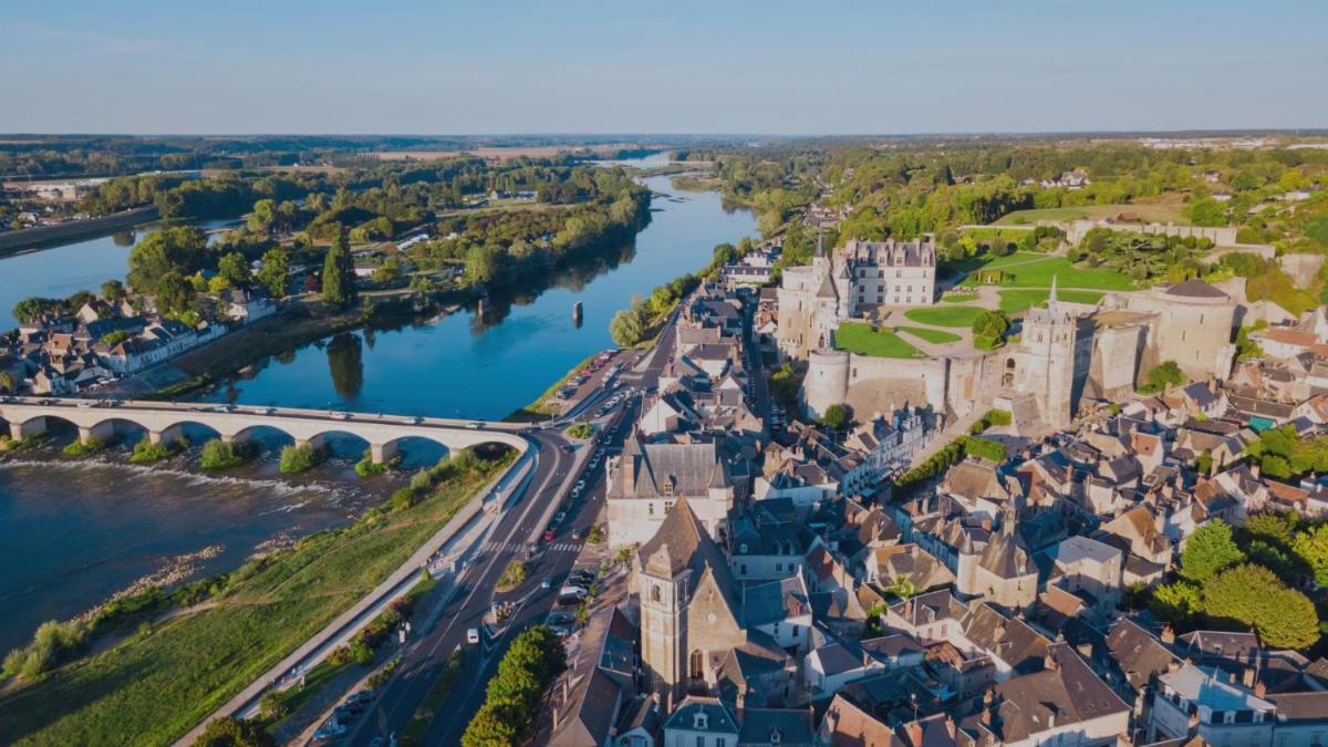Vue sur la rivière ou le fleuve situé(e) à proximité de l'hôtel