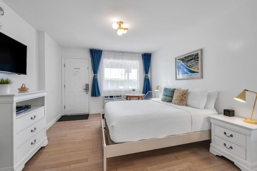 The Ocean Resort Inn - Housity