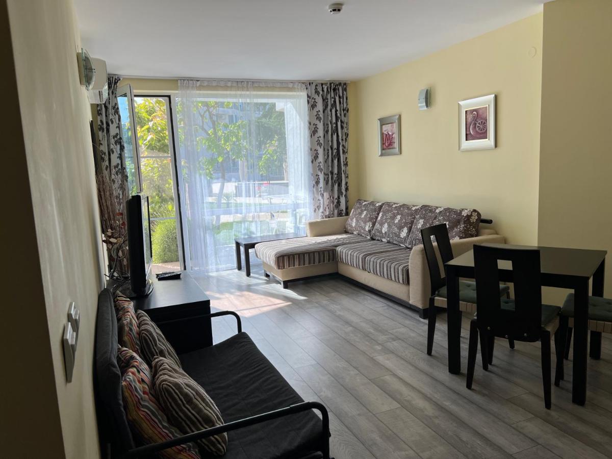 Apartment with terrace in Spa Complex - Housity
