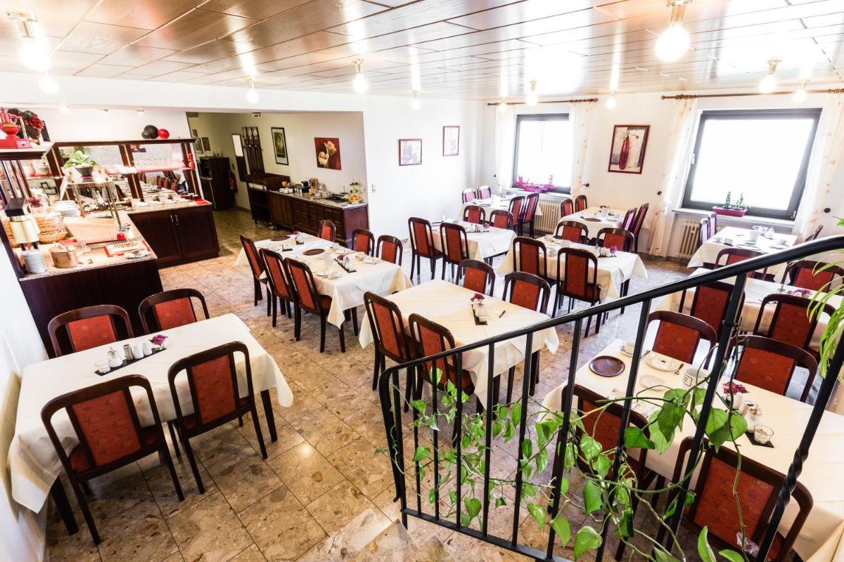 Hotel St. Pierre - Housity