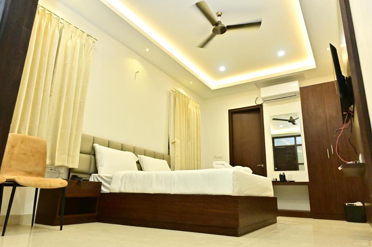 Mallika Sapphire A Luxury Hotel - Housity
