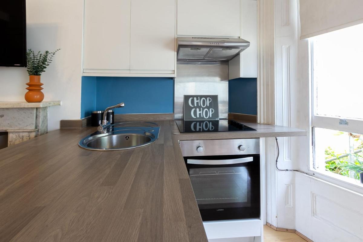Brunswick - Brighton Regency Studio by the sea - Housity