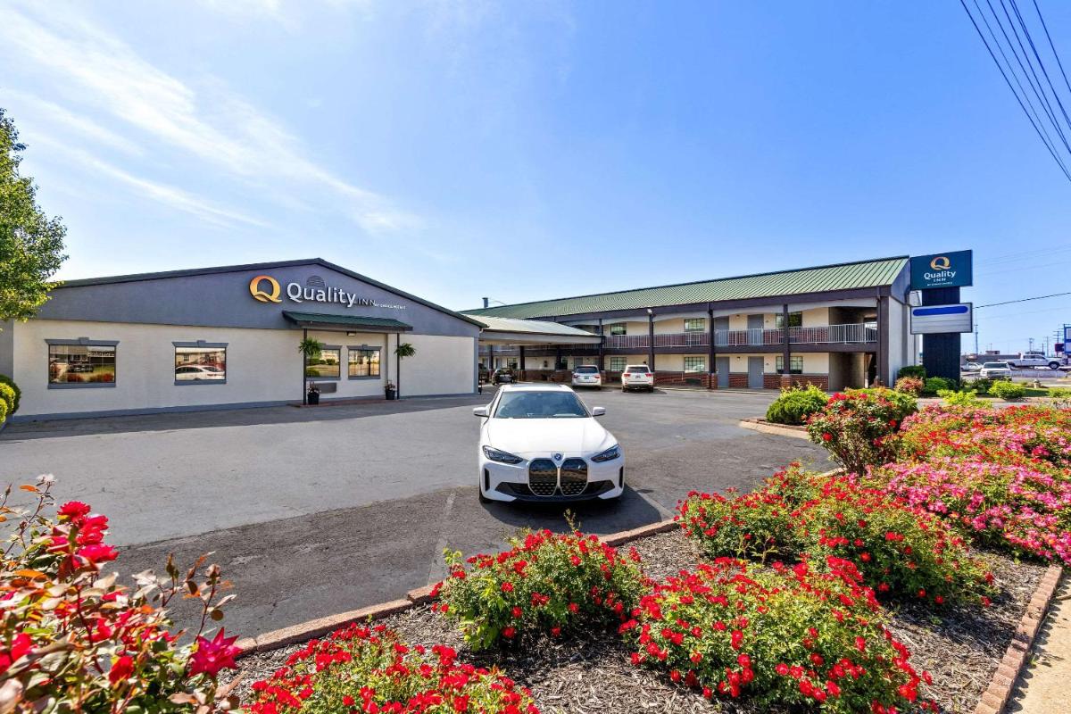 Quality Inn - Housity