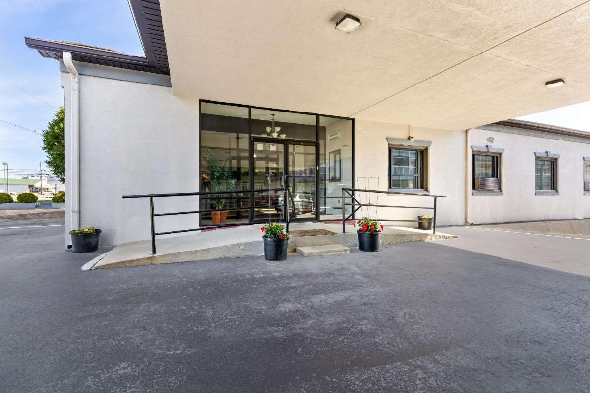 Quality Inn - Housity