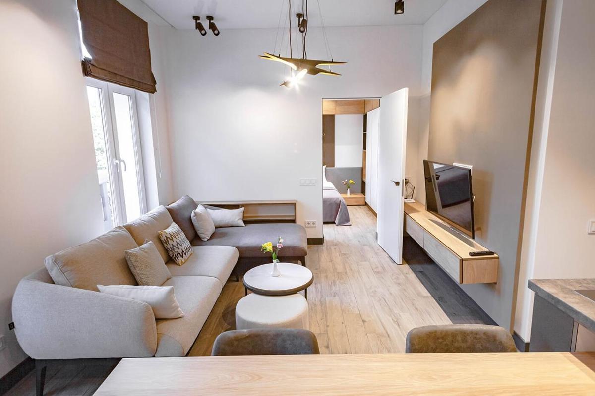 Duke Apartments - Housity