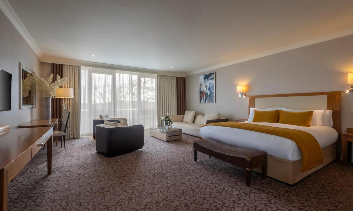 Salthill Hotel - Housity