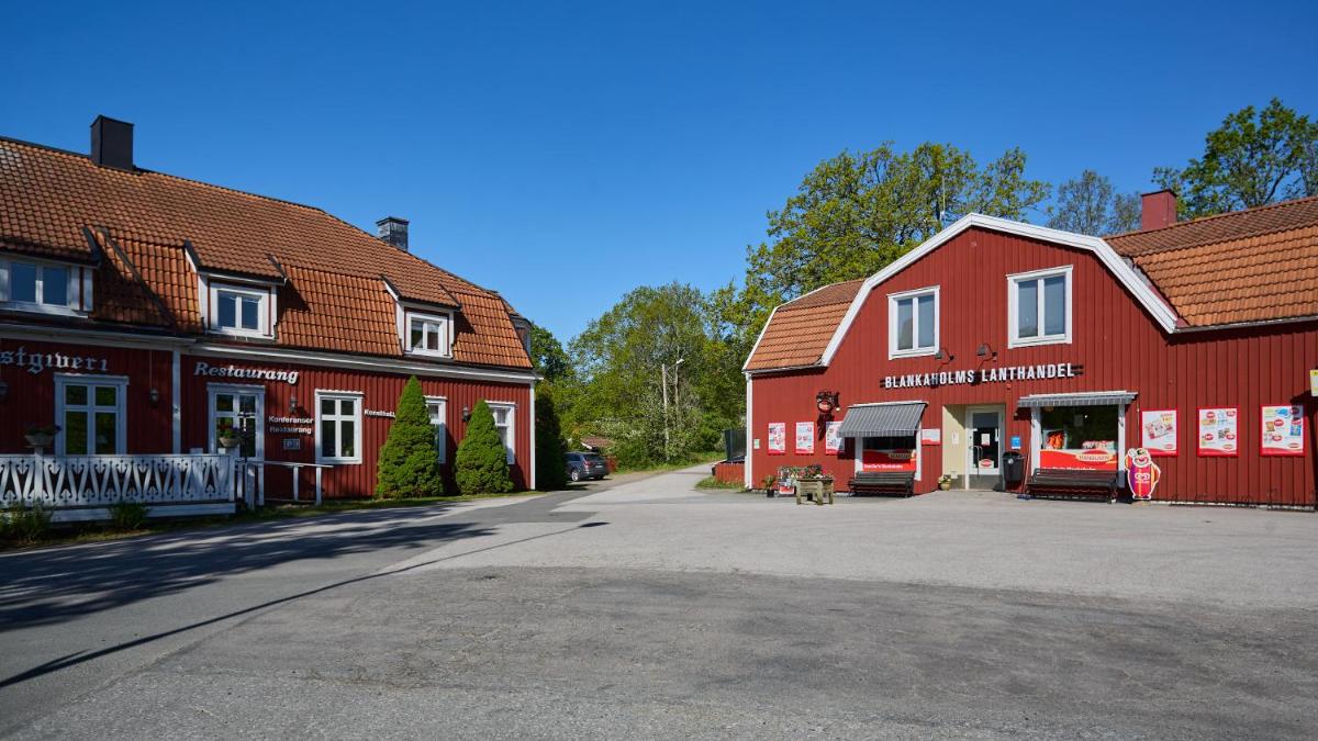 Blankaholmsgastgiveri - Housity