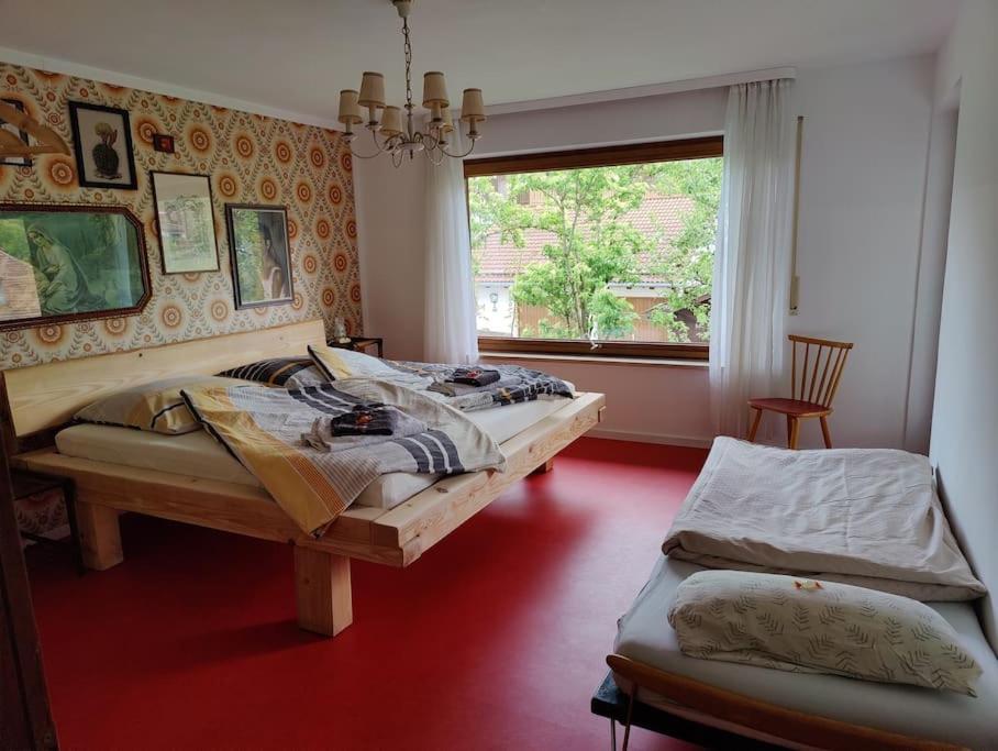 große Wohnung mit Dachterrasse - Housity
