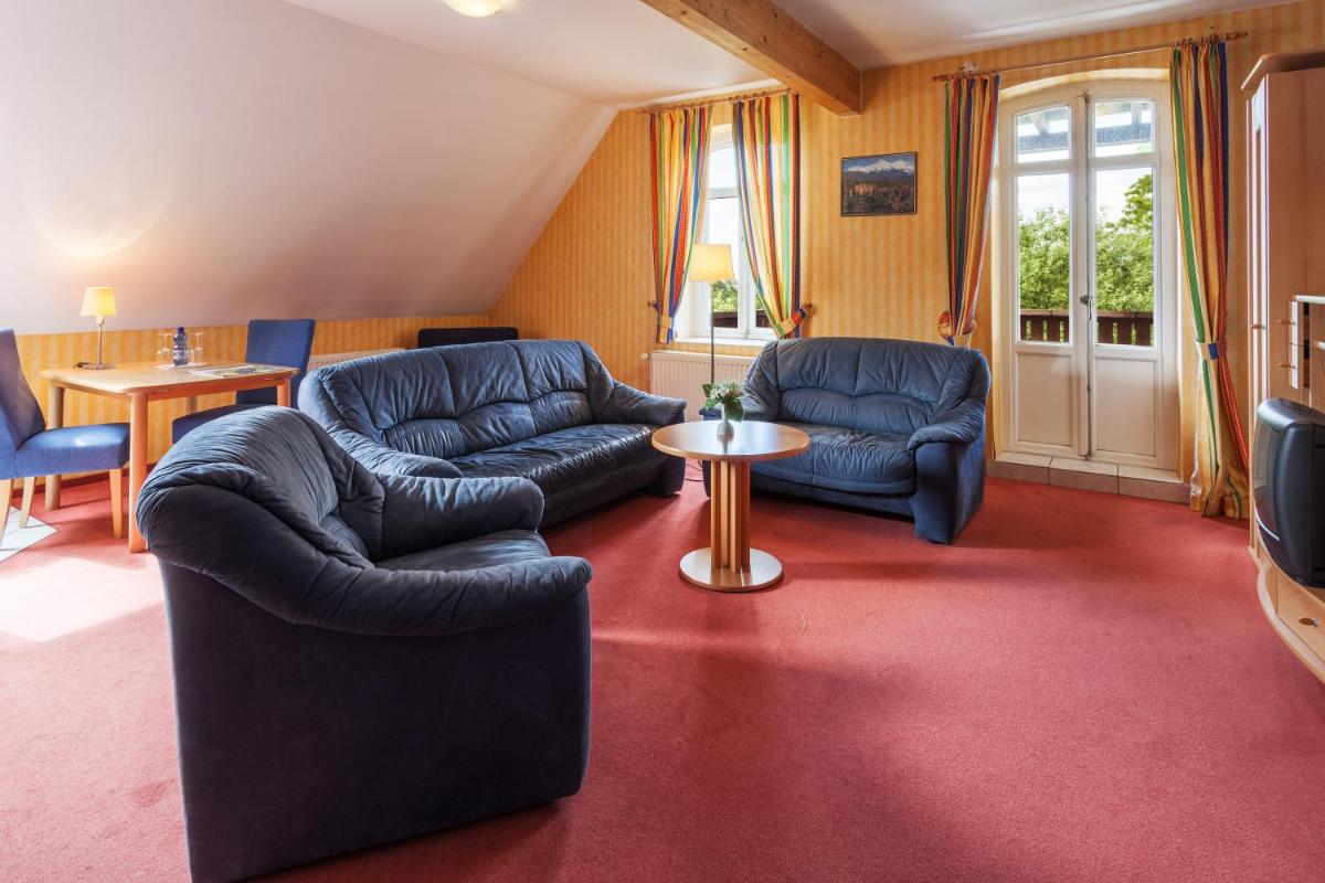 Landhotel Zur Linde - Housity