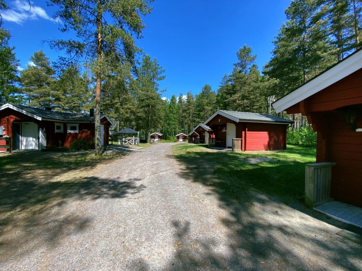 Hyltena Stugby - Housity