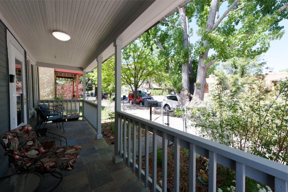 Downtown Cottage - Housity