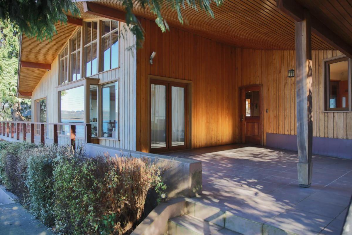 Amadeus Hotel Boutique - Housity