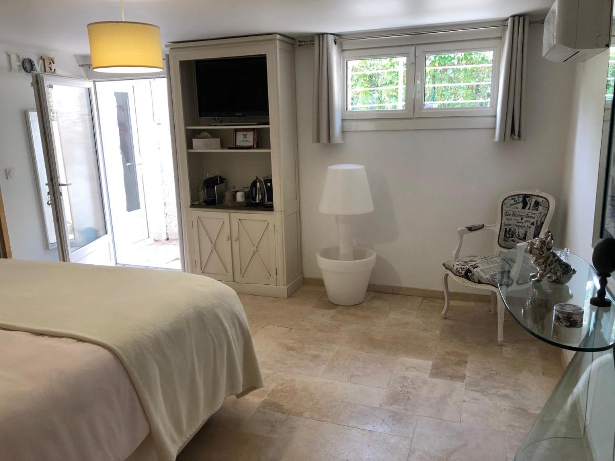 Très belle Chambre D'hôte à la Chapelle Sainte Anne - Housity