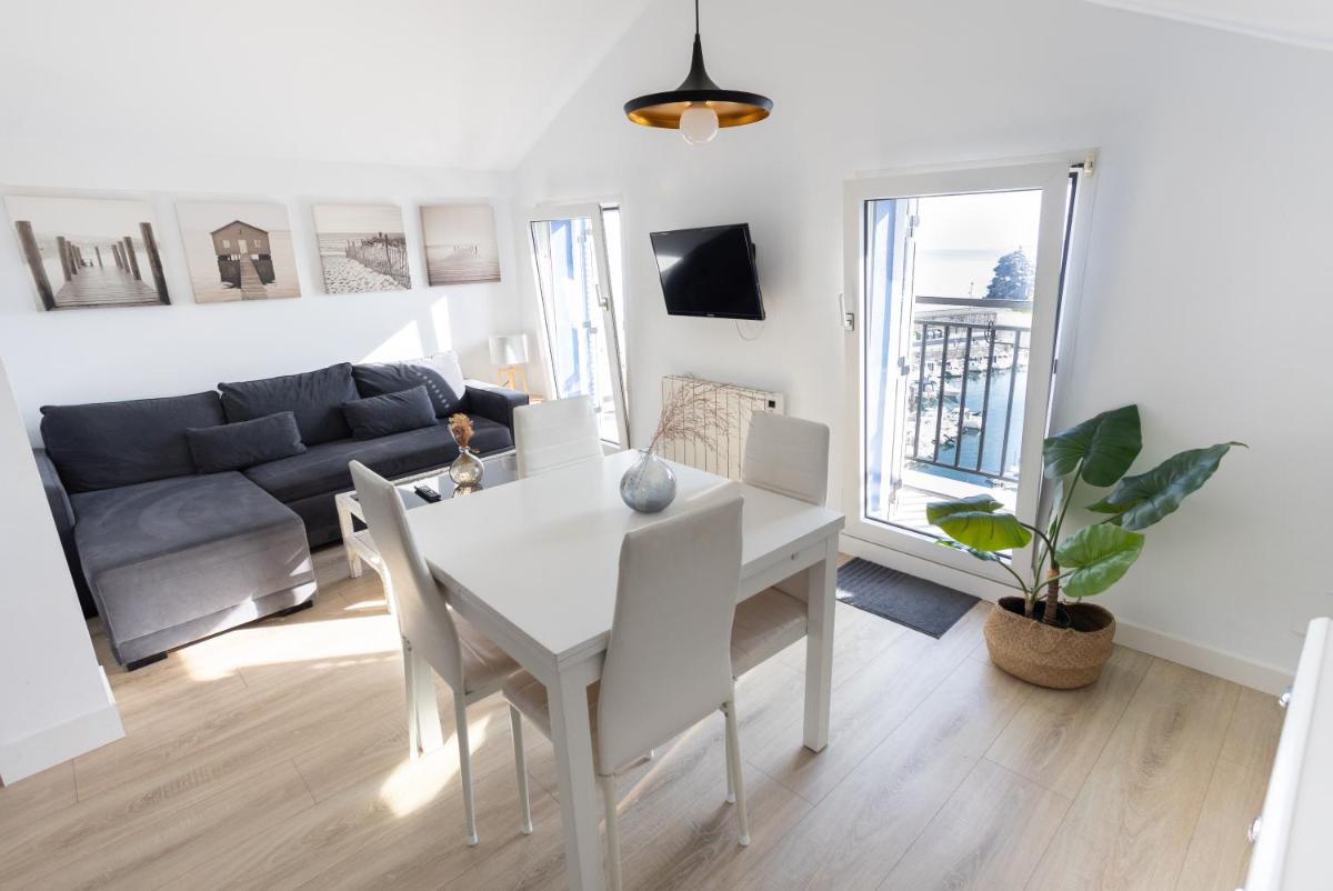 Torrontero con vistas al mar - Housity