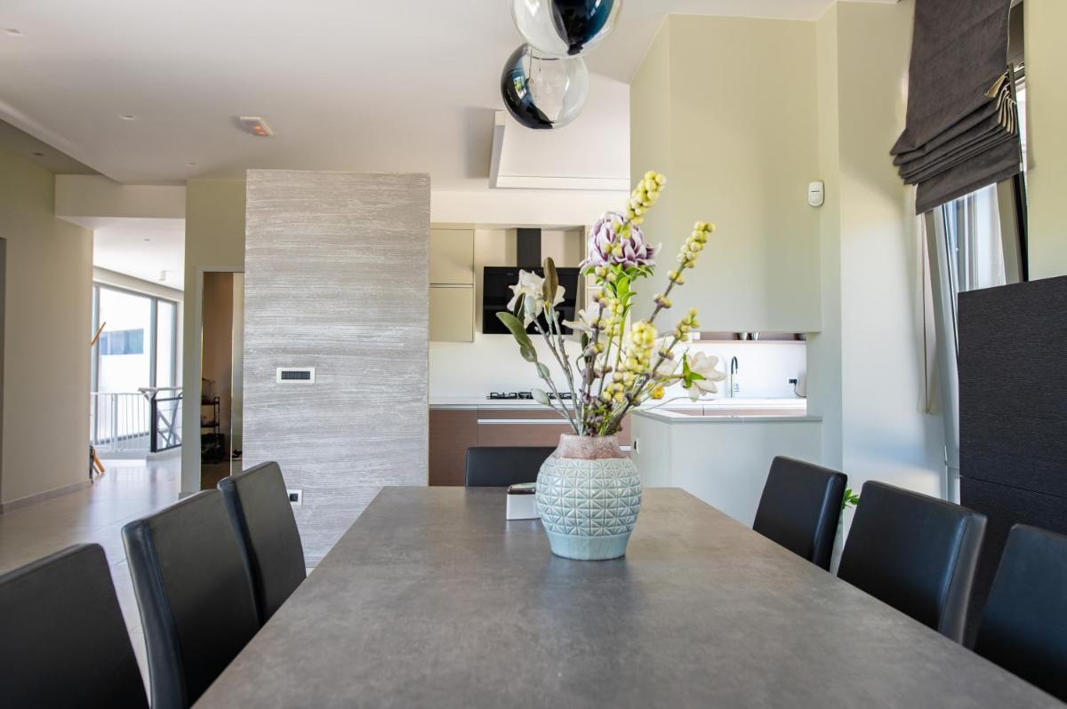 Villa Karma - Housity