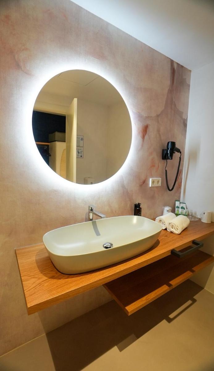 Un baño de Hotel Spa Porto Cristo