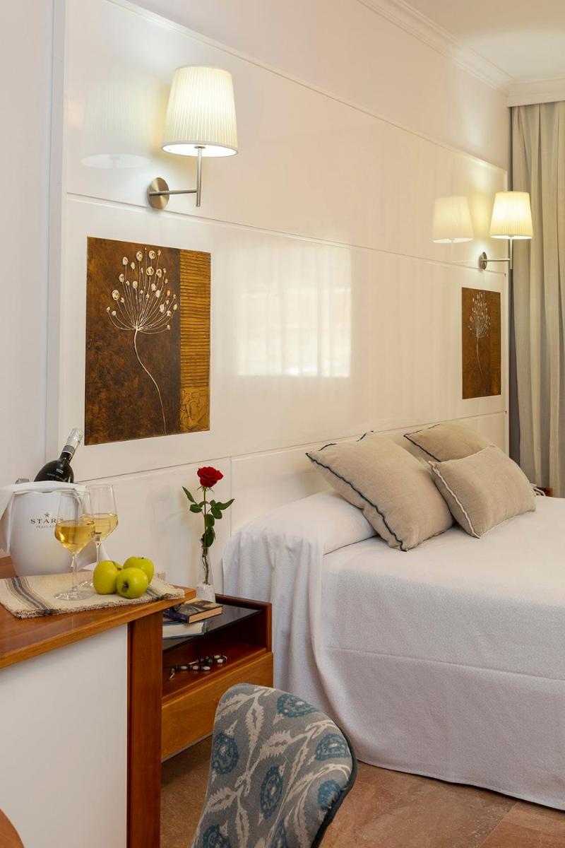 Cama o camas de una habitación en Hotel Spa Porto Cristo